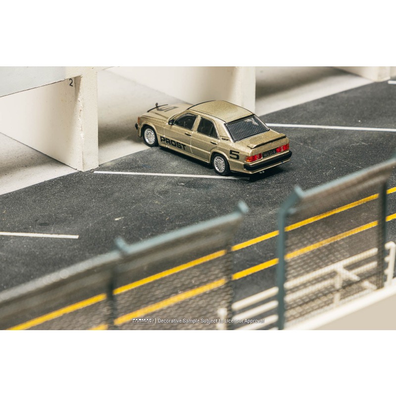 Model samochodu Benz 190 E 2.3 – Car Care recenzja i cena