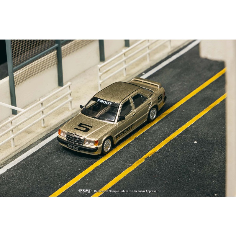Model samochodu Benz 190 E 2.3 – Car Care recenzja i cena